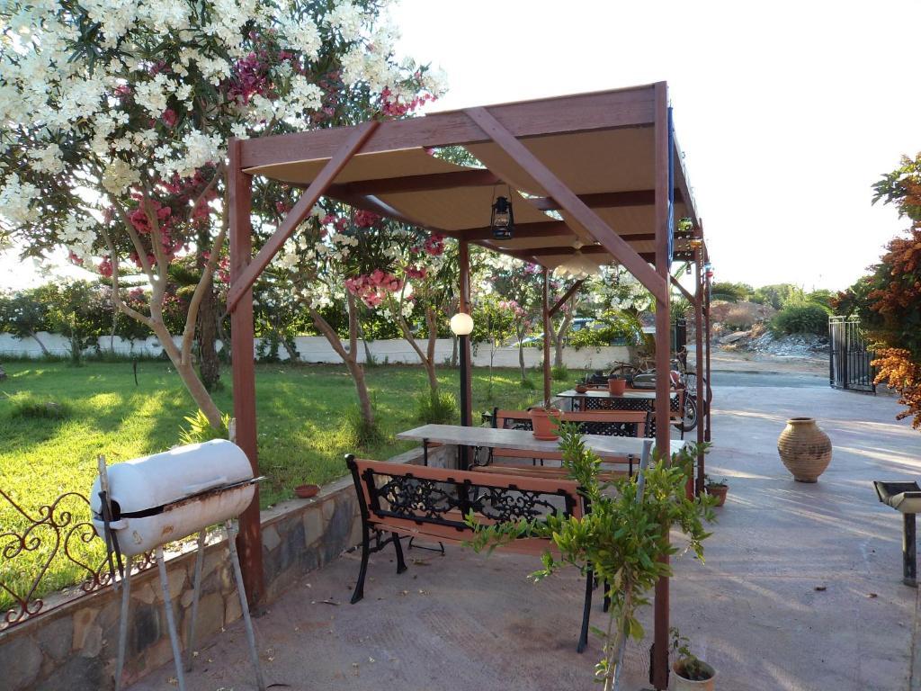 Daydream Hill Hotel Sztavrósz Kültér fotó